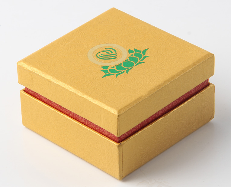 駿業(yè)包裝專業(yè)化妝品精品盒制造商 駿業(yè)包裝專業(yè)化妝品精品盒制造商