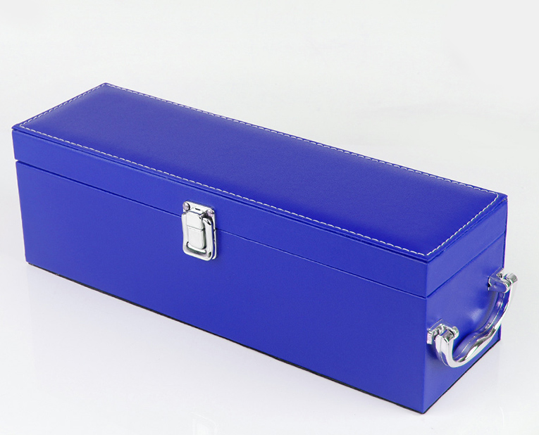 駿業(yè)包裝專業(yè)的紅酒禮品盒工廠 駿業(yè)包裝專業(yè)的紅酒禮品盒工廠