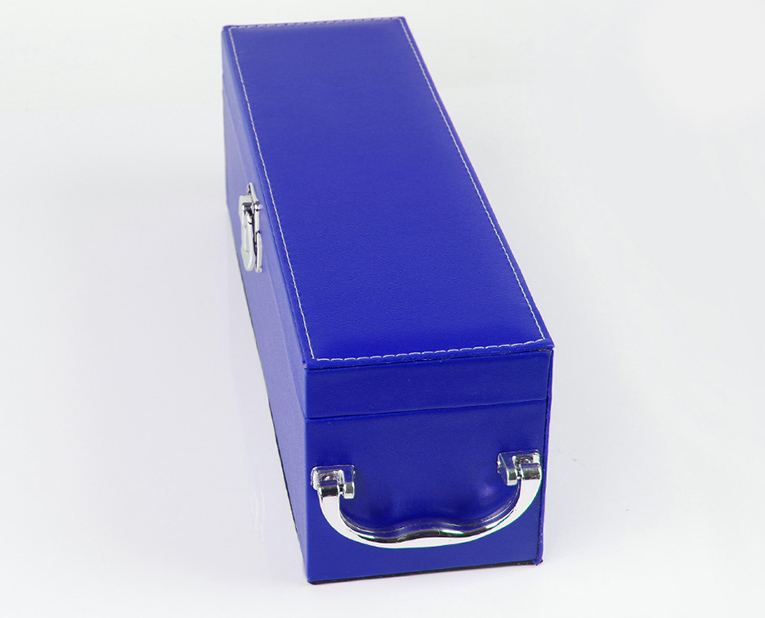 找專業(yè)的紅酒精品盒制造商認(rèn)準(zhǔn)駿業(yè)包裝 找專業(yè)的紅酒精品盒制造商認(rèn)準(zhǔn)駿業(yè)包裝