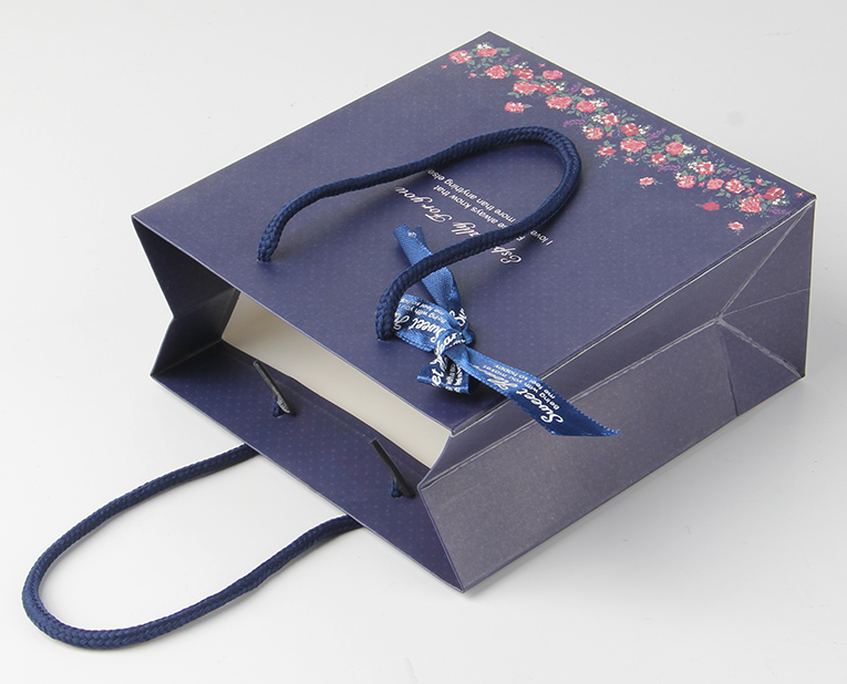 手表紙袋工廠對消費(fèi)者的了解定制合乎口味的紙袋 手表紙袋工廠對消費(fèi)者的了解定制合乎口味的紙袋