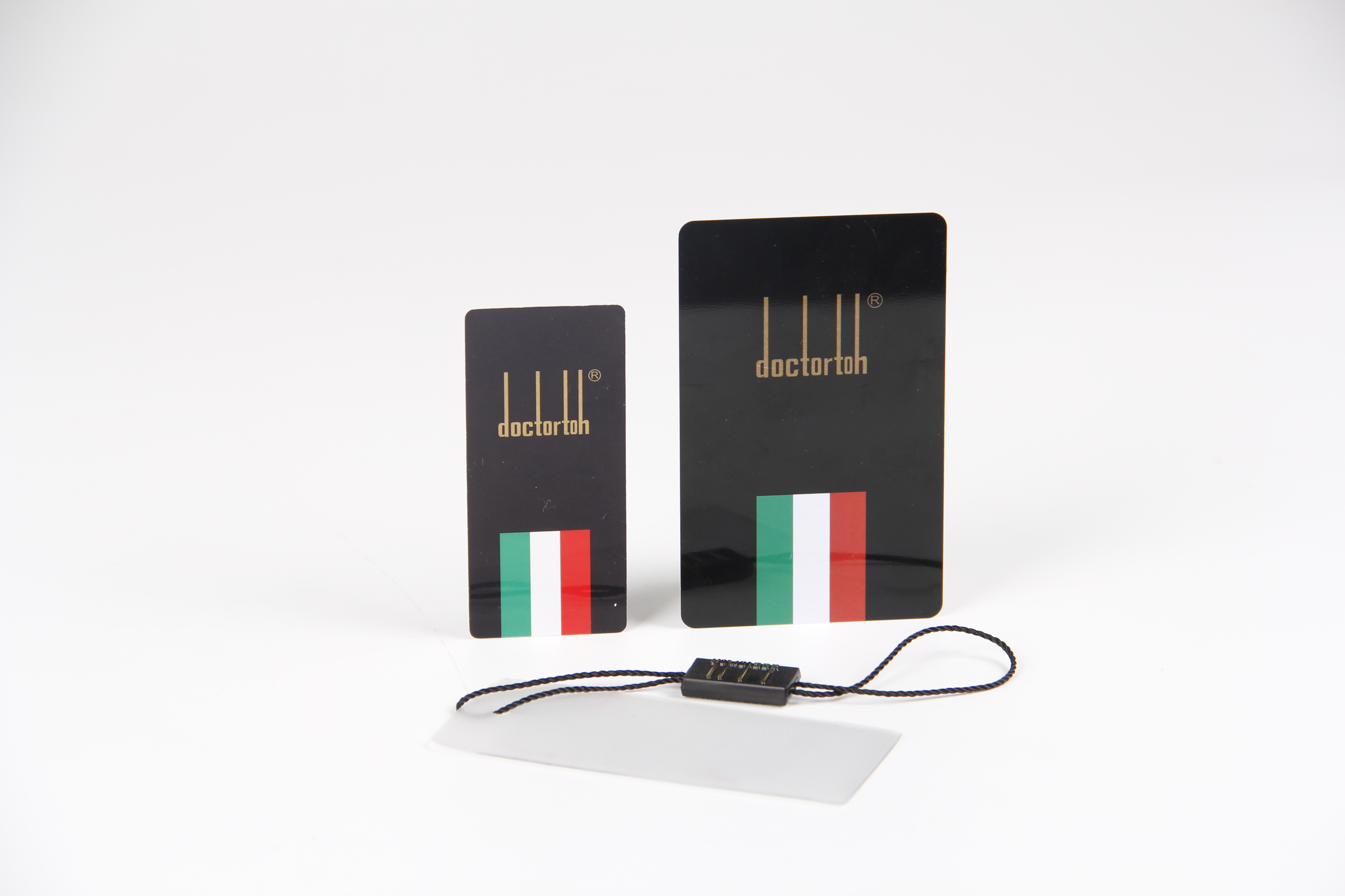 皮具吊牌訂做的PVC卡進(jìn)階篇 皮具吊牌訂做的PVC卡進(jìn)階篇