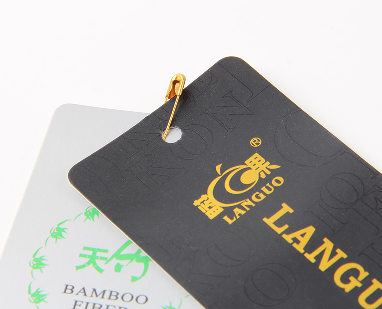 廣州吊牌定做為何這么喜歡整體增減壓來(lái)調(diào)整燙金壓力？