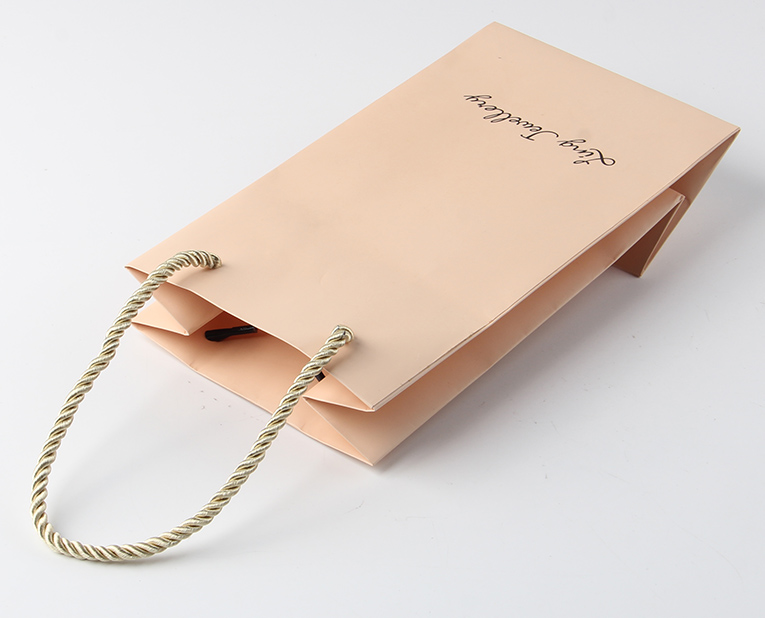 化妝品紙袋覆膜脫落？因?yàn)楣S忘記了這兩點(diǎn)