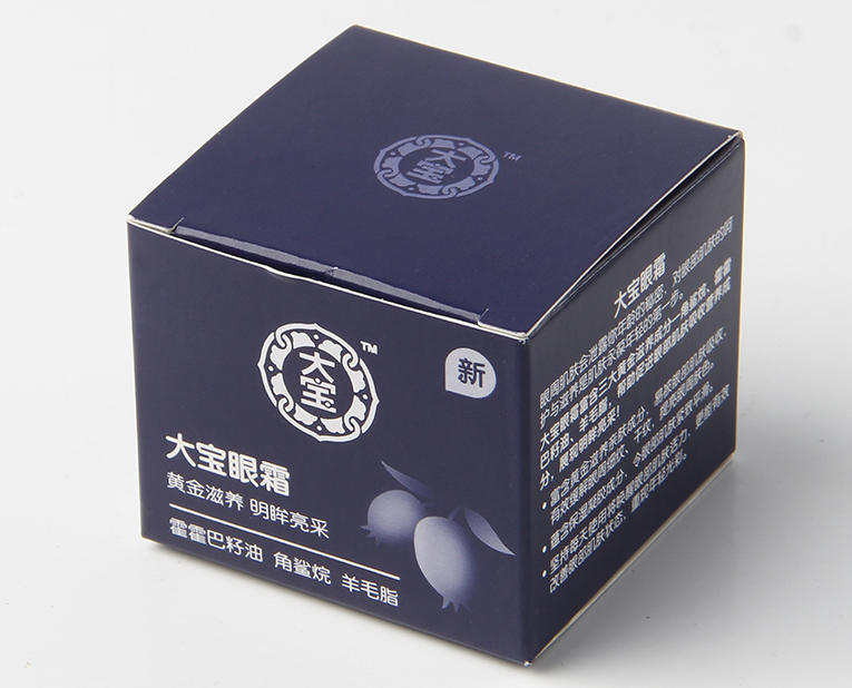 化妝品盒廠家的老師傅，為了讓工人早點(diǎn)放假，放出大招解決飛墨