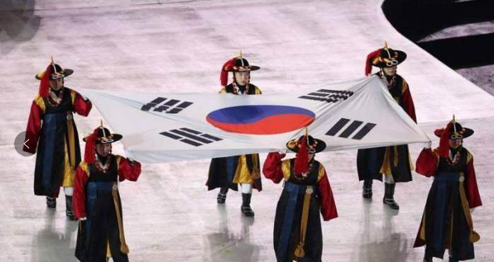 驚了，不去消費美容產(chǎn)品怪我啰？中國禮品袋制造商有話說