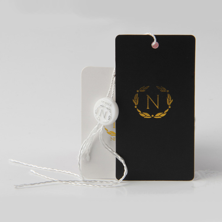 養(yǎng)肥了再吃，牛仔褲吊牌工廠一本正經(jīng)地講問(wèn)題