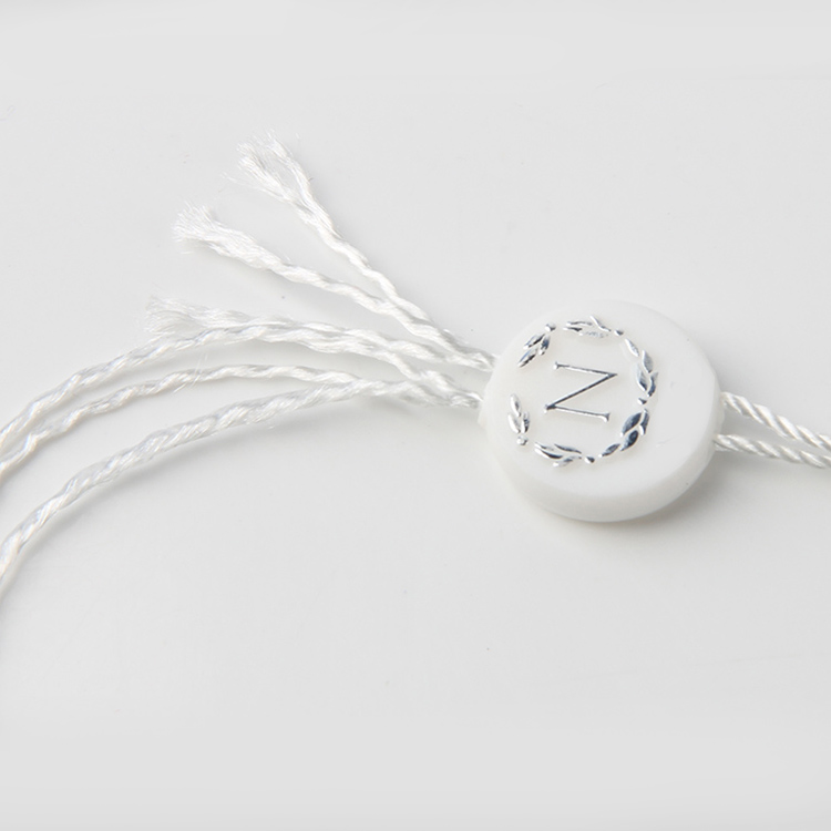 多個(gè)襯衫紙牌工廠不知如何挑選？只要做這1個(gè)動作就行了